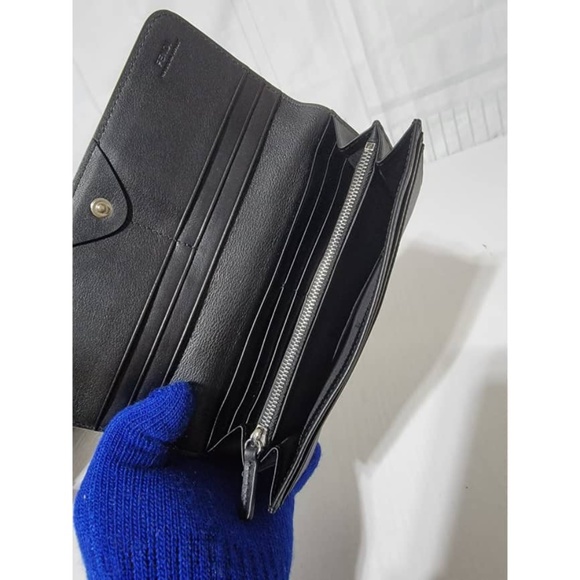 Authentic FENDI Hypnoteyes Tube Wallet Black - Picture 14 of 15